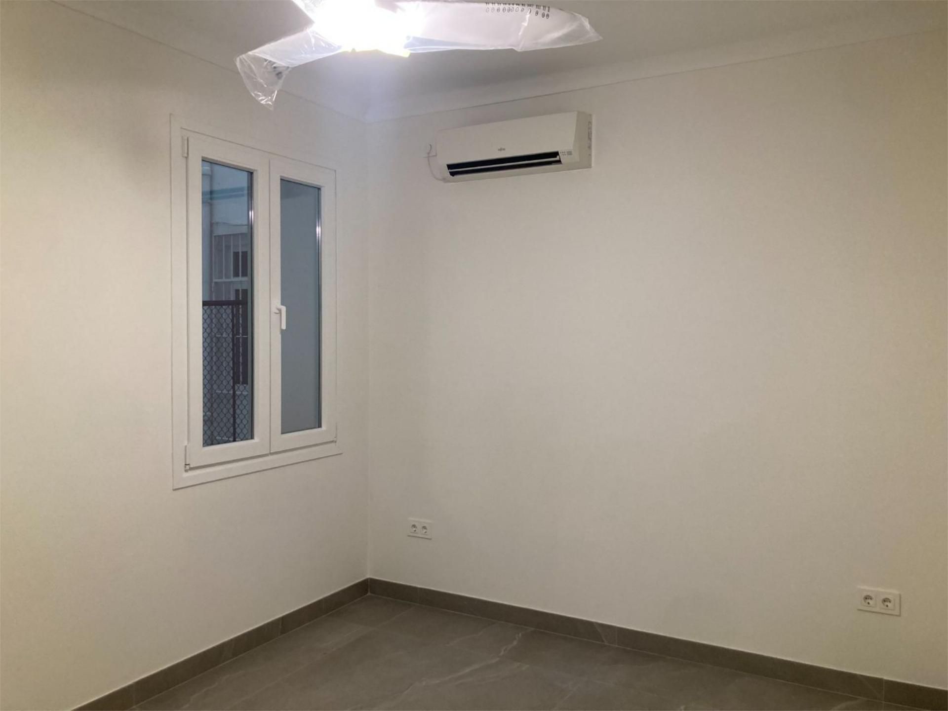 Piso en  Calle Infante Carlos de Borbón 16 - Foto 9