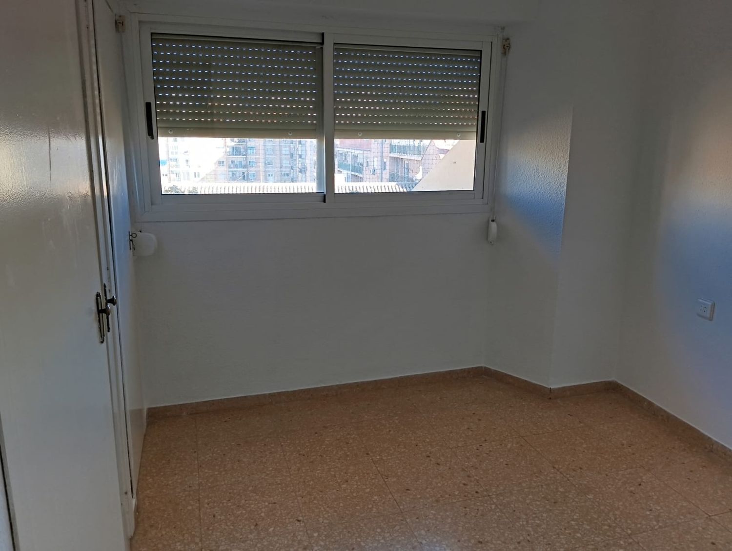 Piso en Calle del Pintor Vilar, 1, Trinitat - Foto 12