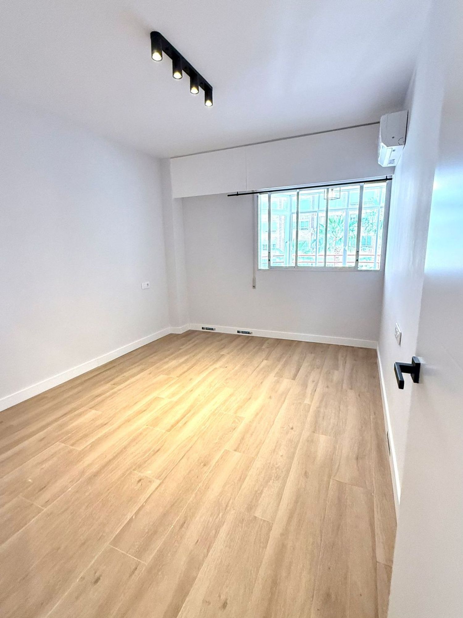 Piso en Calle Victoria Kent Siano, 20, El Palmeral-Urbanova-Tabarca - Foto 13