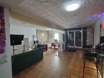 Local comercial en  Carrer del Cid Campeador 102 - Foto 4
