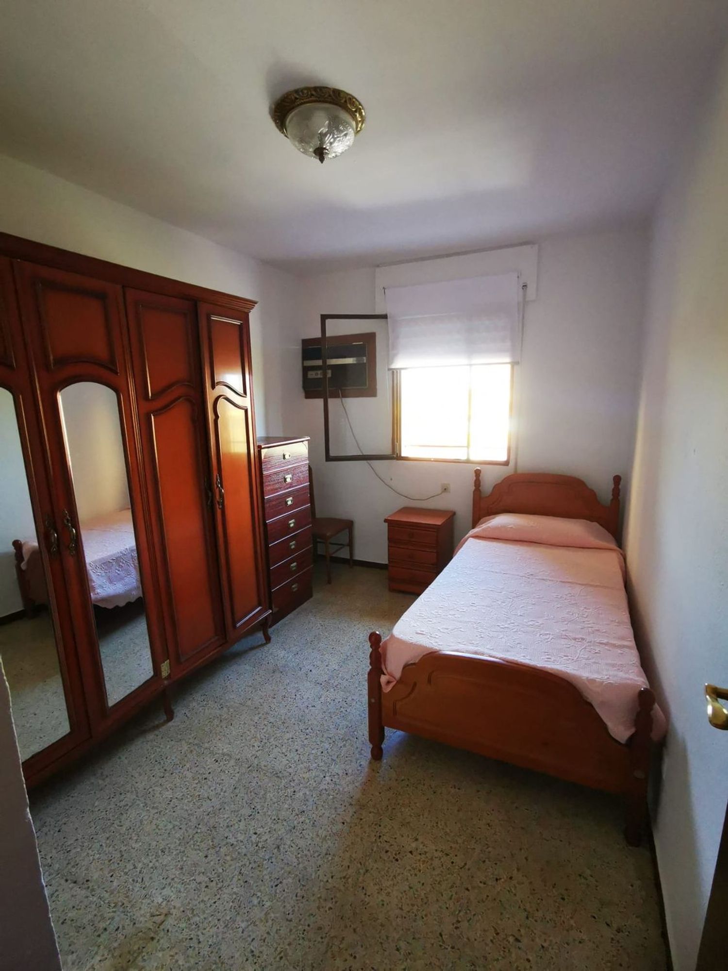 Piso en calle Victoria Domínguez Cerrato, 12 - Foto 5