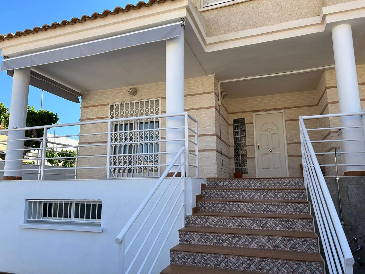 Chalet adosado en calle Florencia, 1 - Foto 2