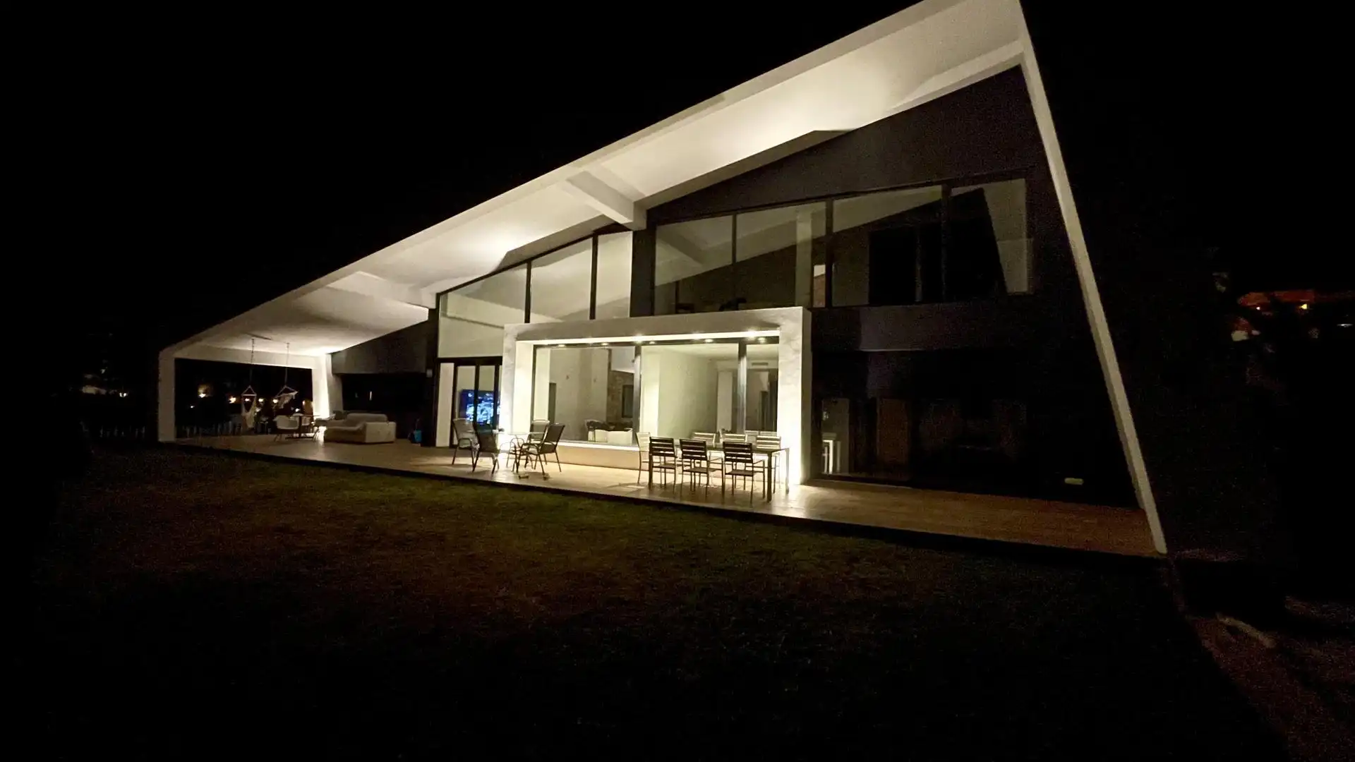 Chalet en  Calle Hinojo 66 - Foto 2