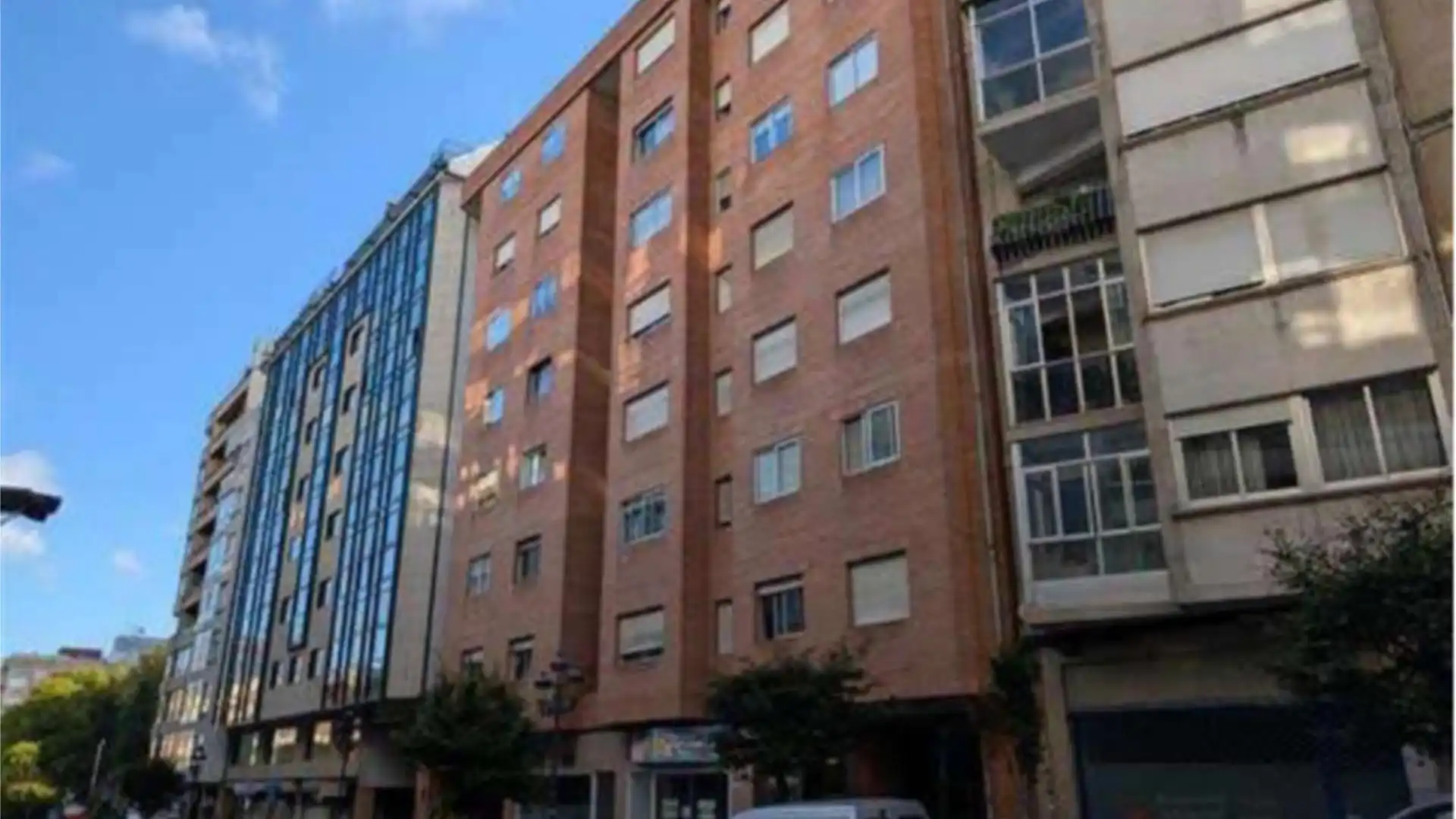 Piso en  Rúa do Conde de Torrecedeira 73 - Foto 2