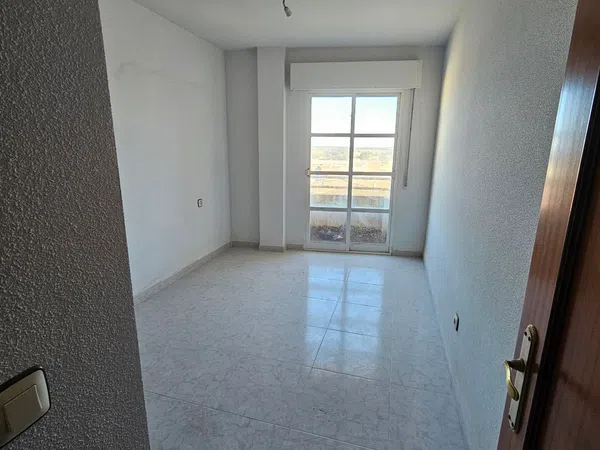 Piso en Calle Martínez Camargo, 7 - Foto 4