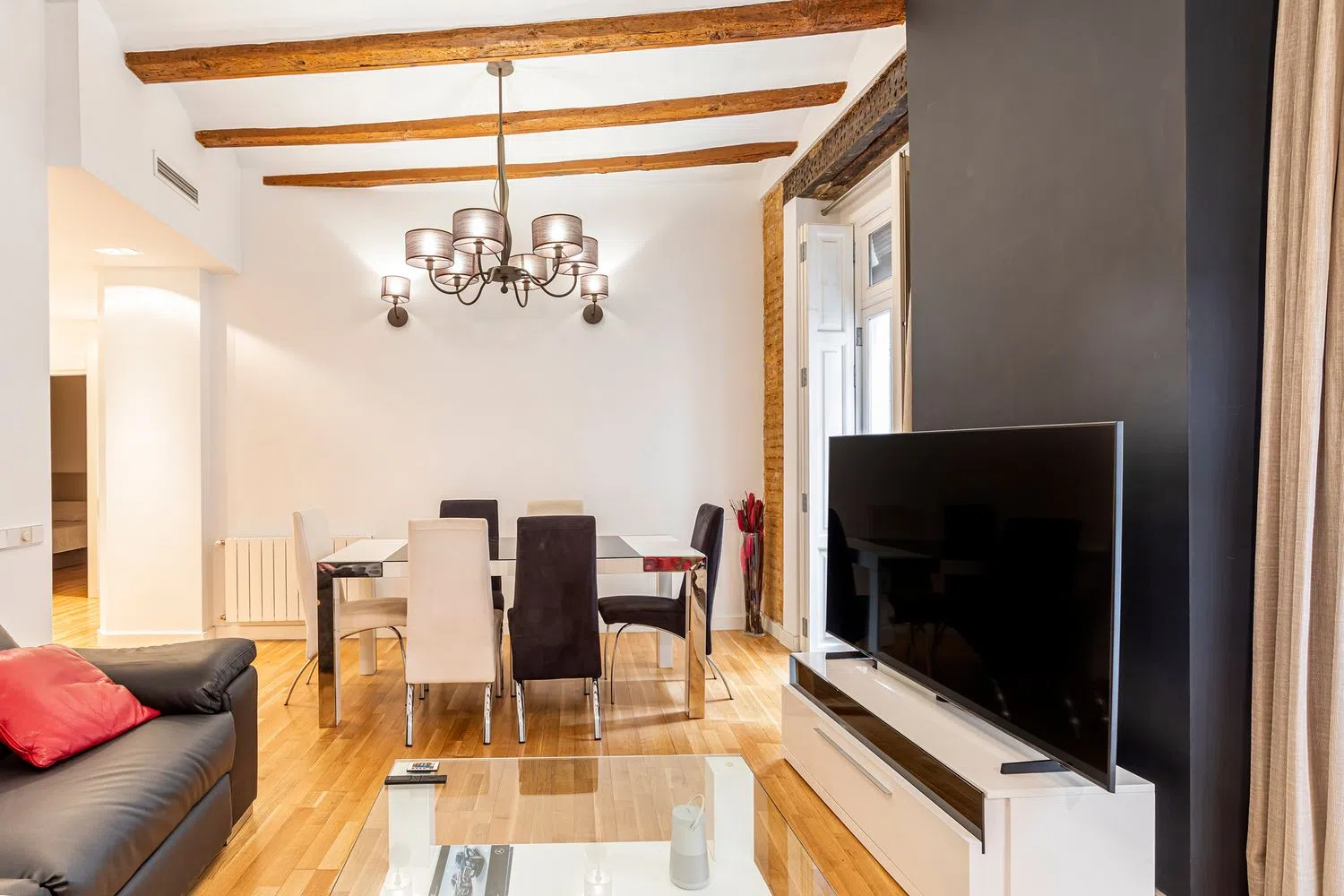 Piso en calle del Comte de Montornés, 28 - Foto 2