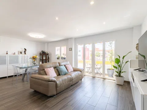 Piso en calle de la Reina, 84 - Foto 1