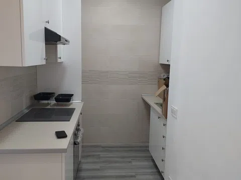 Estudio en calle de Martinez Oviol, 13