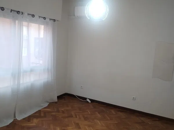 Estudio en calle de Bocángel, 23 - Foto 5