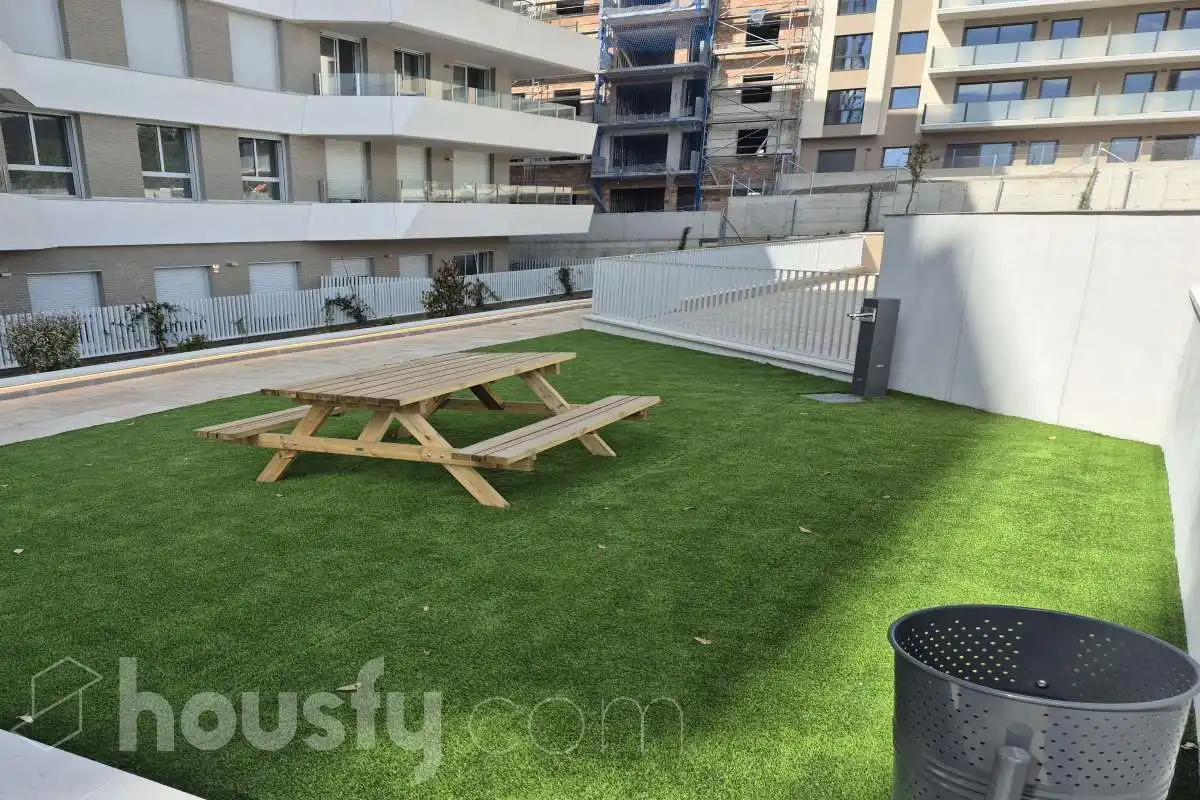 Piso en  Avinguda de Clara Campoamor . - Foto 17