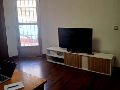 Piso en calle de Francisca Calonge, 14