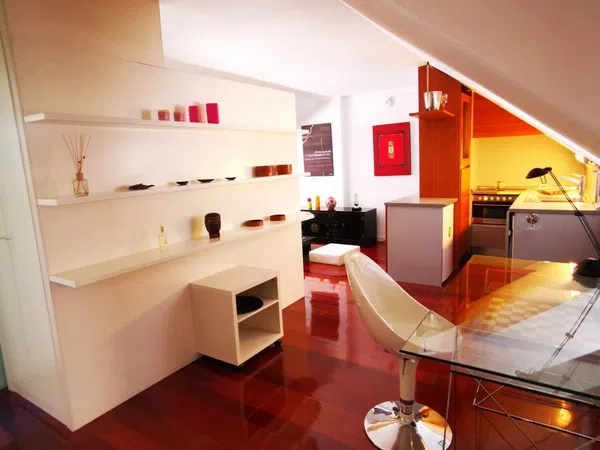 Estudio en calle de Don Felipe, 9