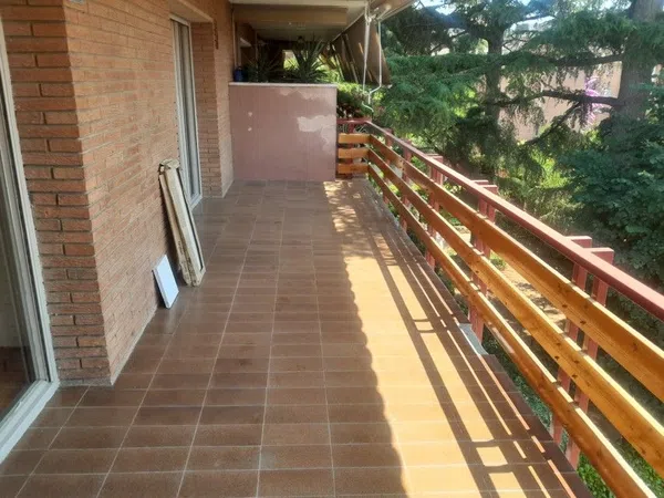 Piso en calle d'Elisenda Ribatallada, 29