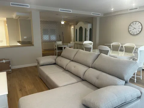 Piso en calle Melchor Almagro, 4