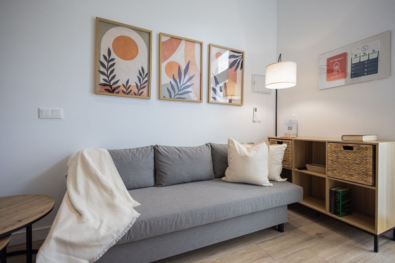 Estudio en calle de Joaquín Benlloch, 63 - Foto 1