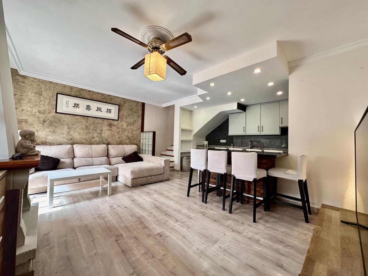 Chalet adosado en Arroyo de la Miel - Foto 3