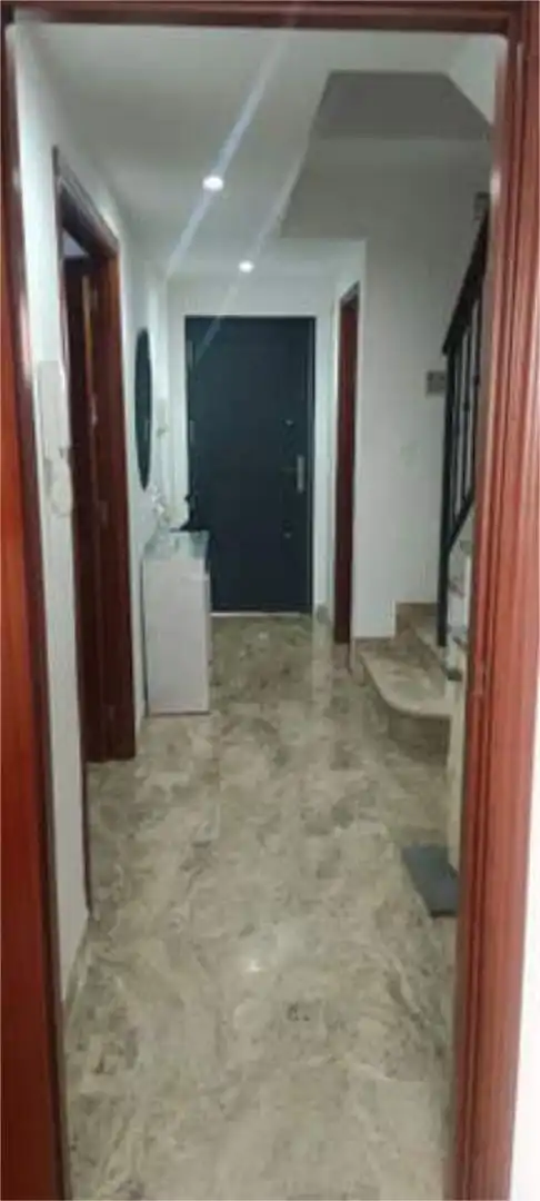 Chalet en Cercano a entornos escolares - Foto 6