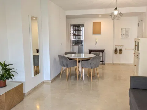 Piso en avenida de Andalucía, 4