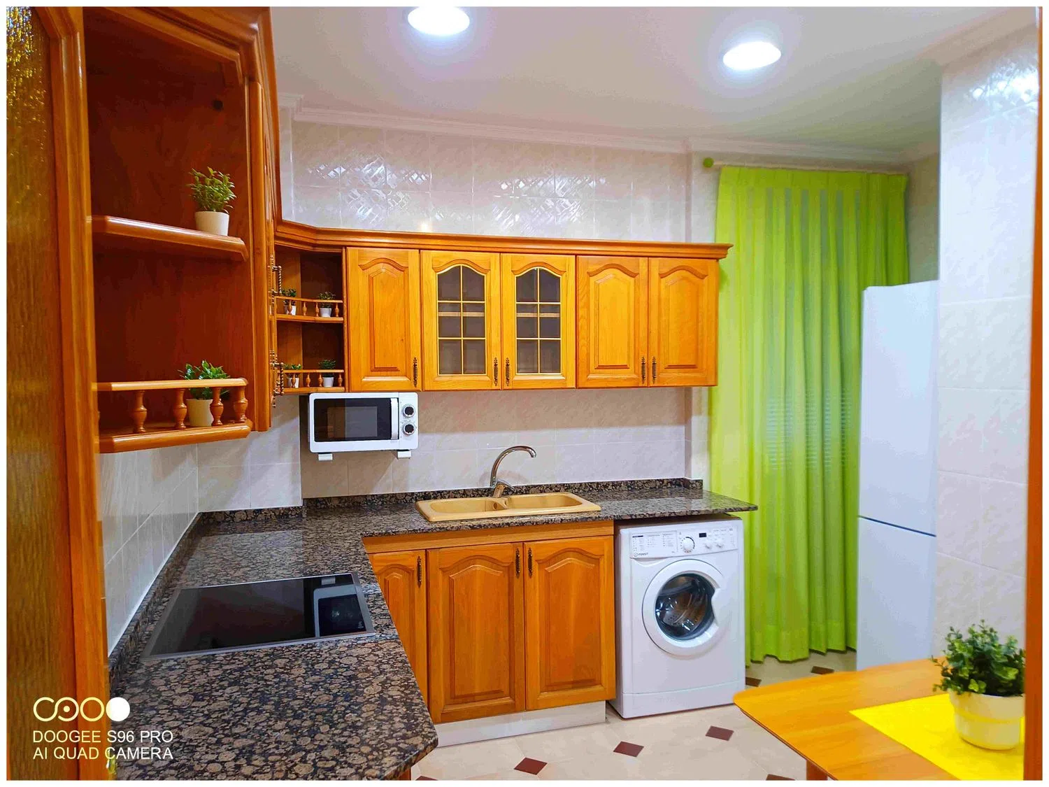 Piso en calle de los Rosales, 28 - Foto 1