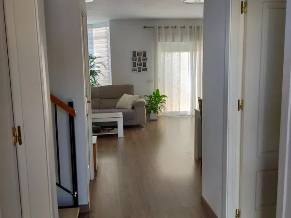 Chalet adosado en Calle los Sauces, 30, La Concha-Resina Golf - Foto 1