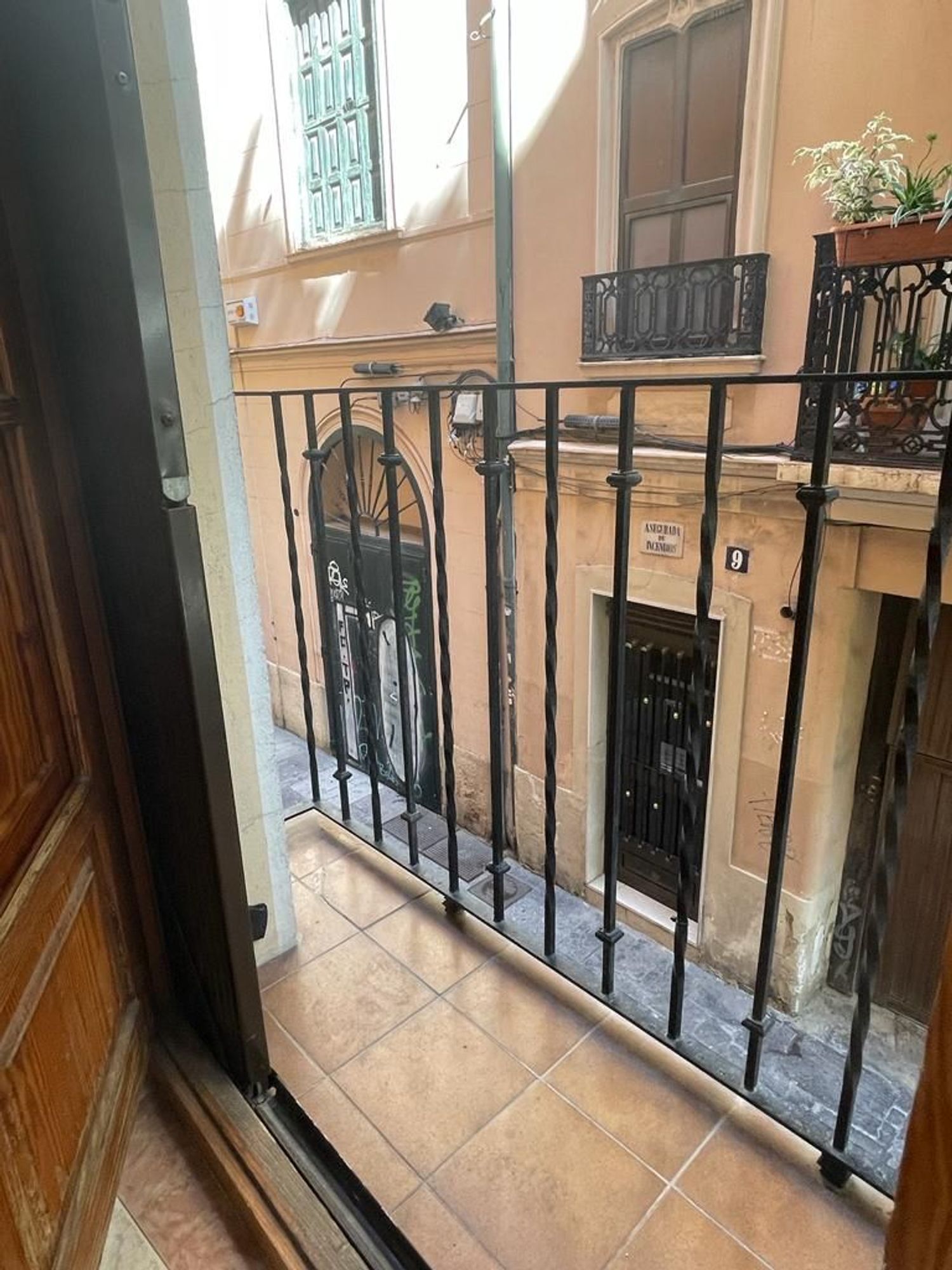 Estudio en Calle dels Aluders, El Mercat - Foto 6