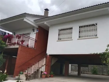 Chalet en  Carrer del Ferrocarril 32 - Foto 4