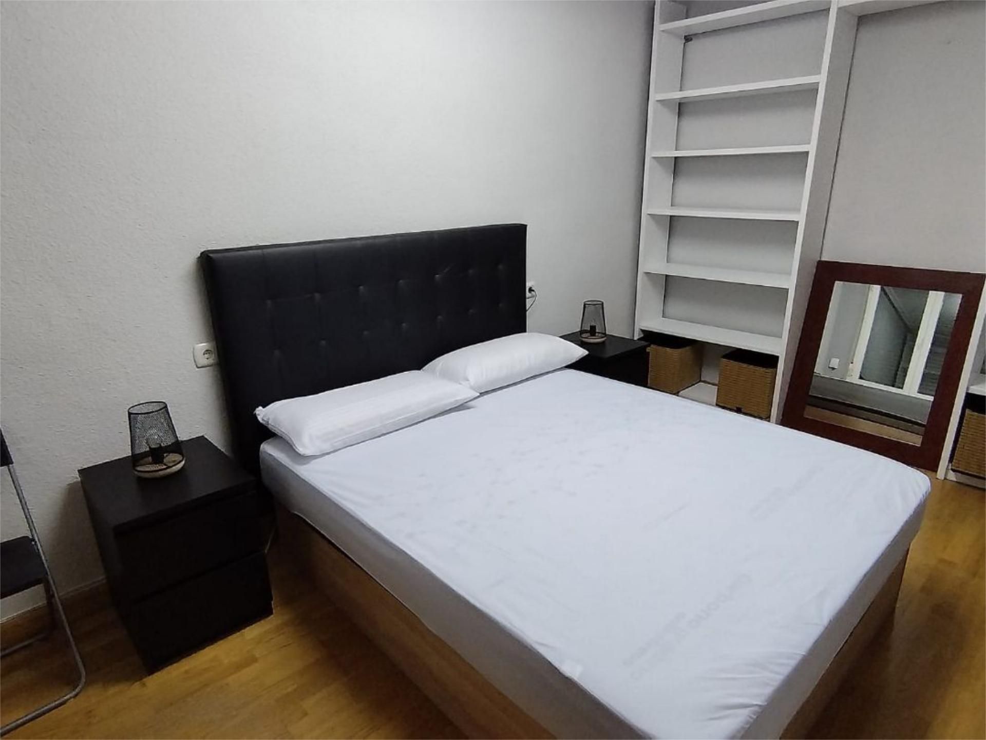 Piso en calle Calle Azafranal 1 - Foto 3