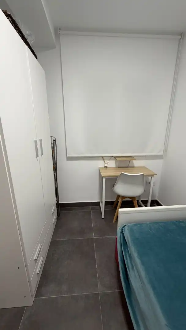 Piso en  Calle Hermano Juan Fernández 24 - Foto 2