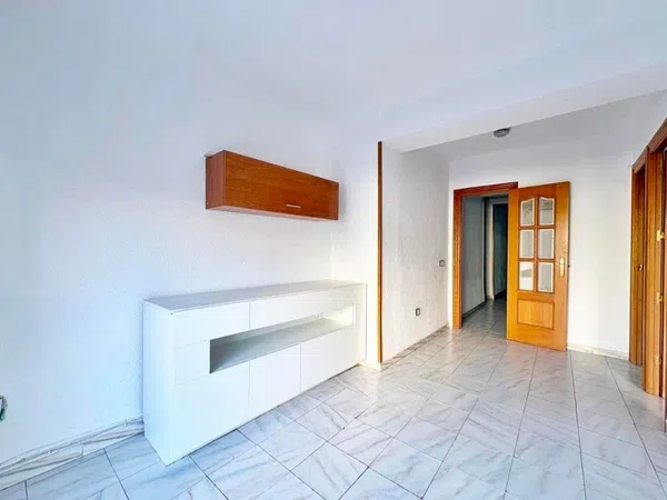 Piso en Calle la Torre, 82, Plaza Crevillente-Juzgados - Foto 3