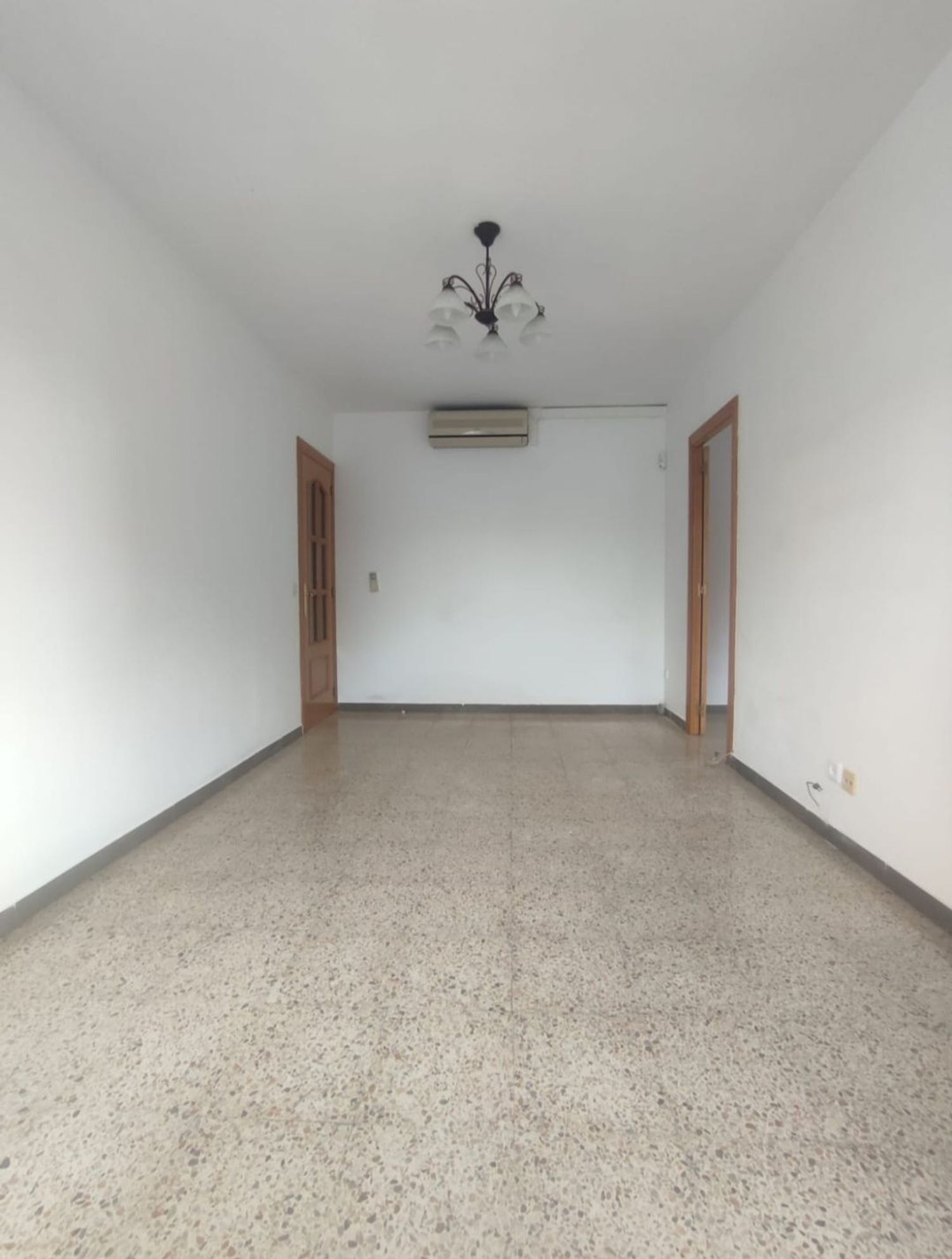 Piso en avenida del Carrilet, 337 - Foto 3