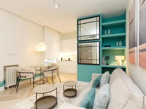 Estudio en puerta del Sol, Madrid, 5