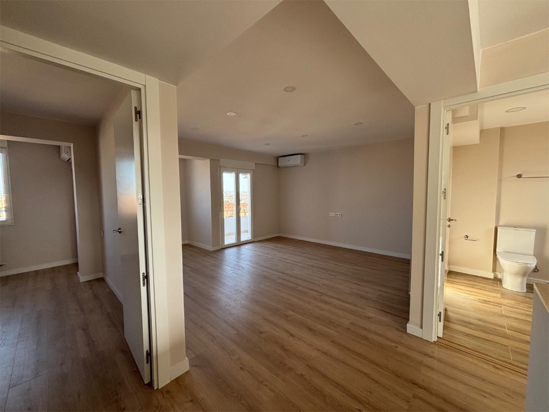 Piso en  Calle de Alonso V 17 - Foto 26