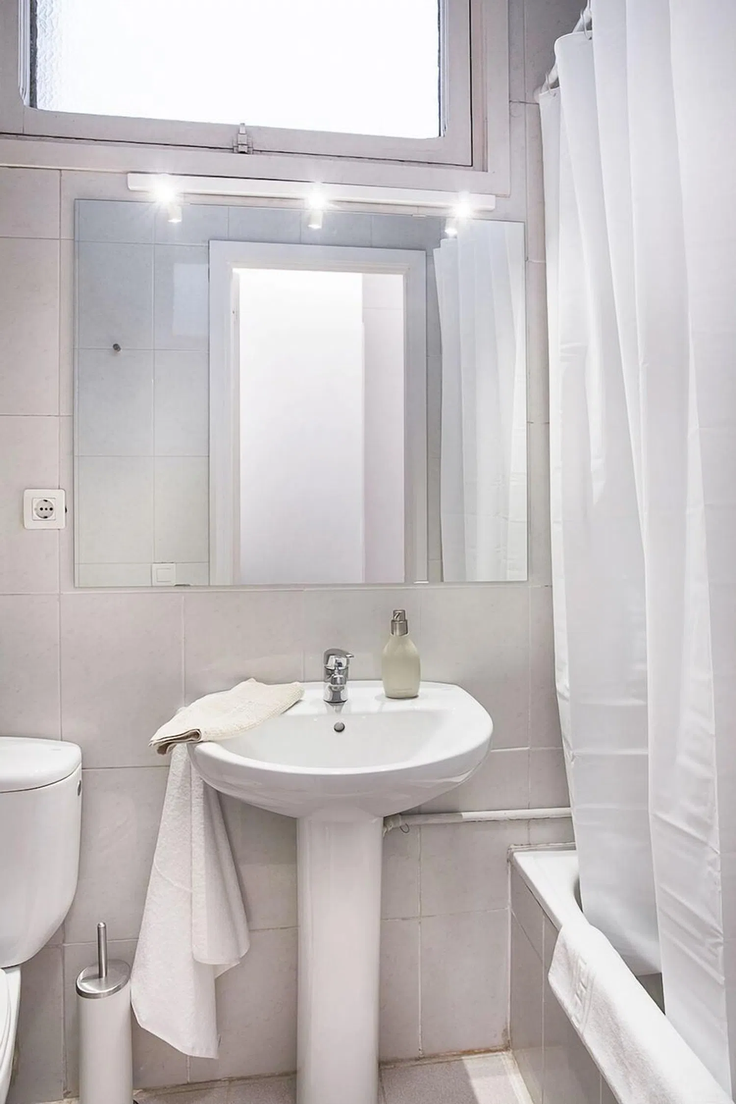 Piso en calle de València, 396 - Foto 13