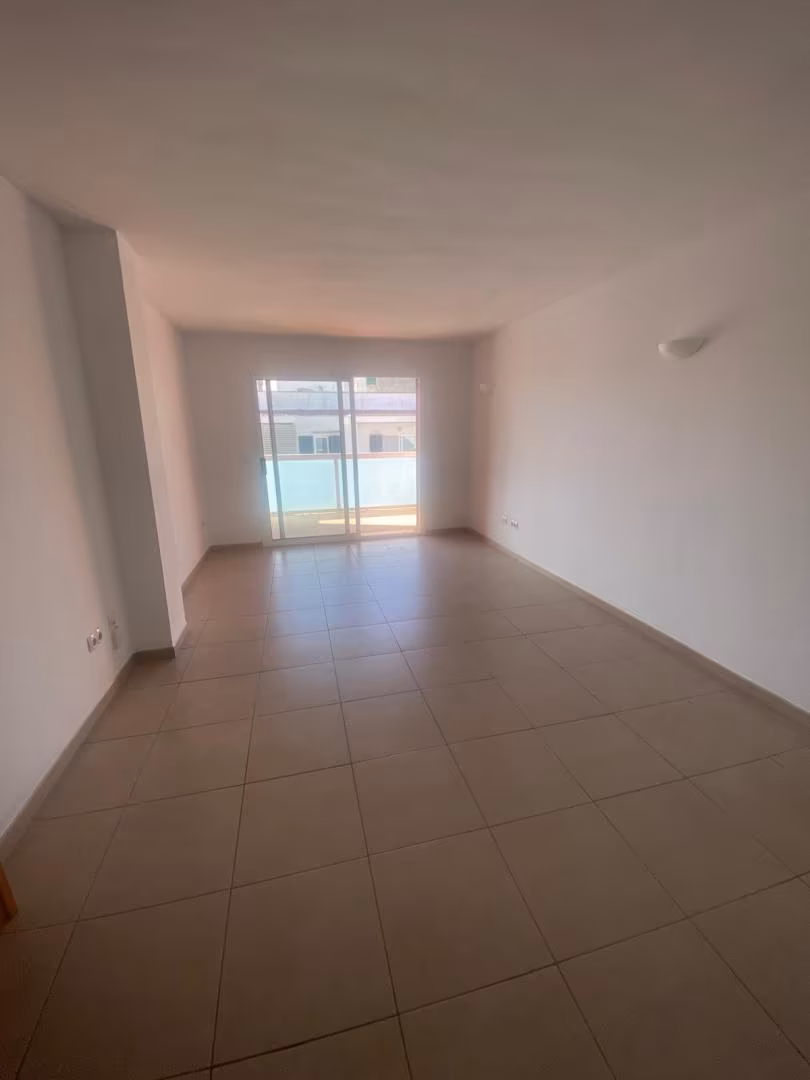 Piso en  Carrer de Can Fonoll 33 - Foto 8