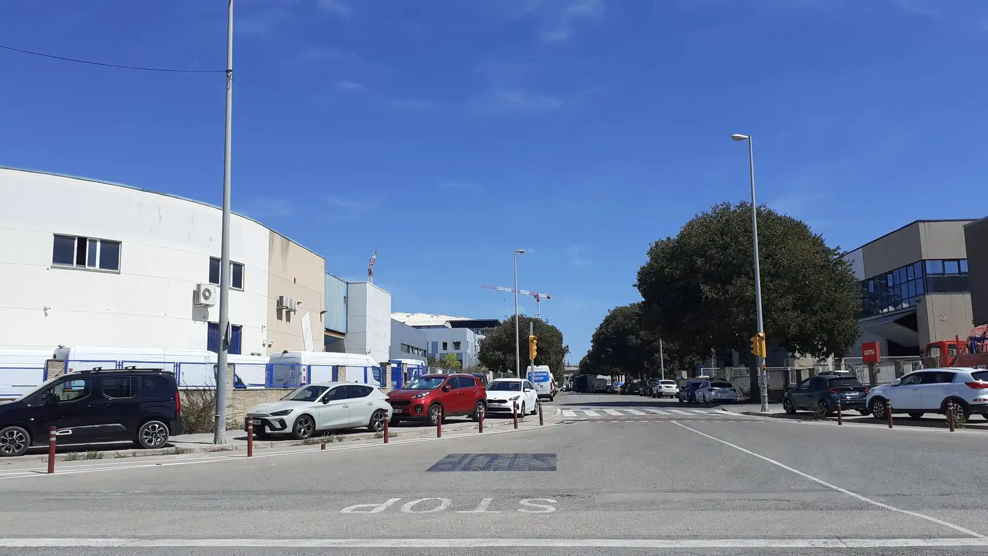 Nave Industrial en L'Hospitalet de Llobregat - Foto 3