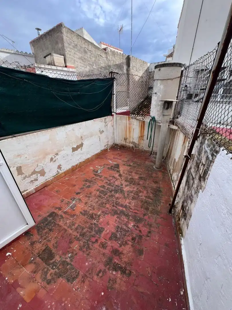 Casa adosada en  Calle Alberto Sentí 27 - Foto 7