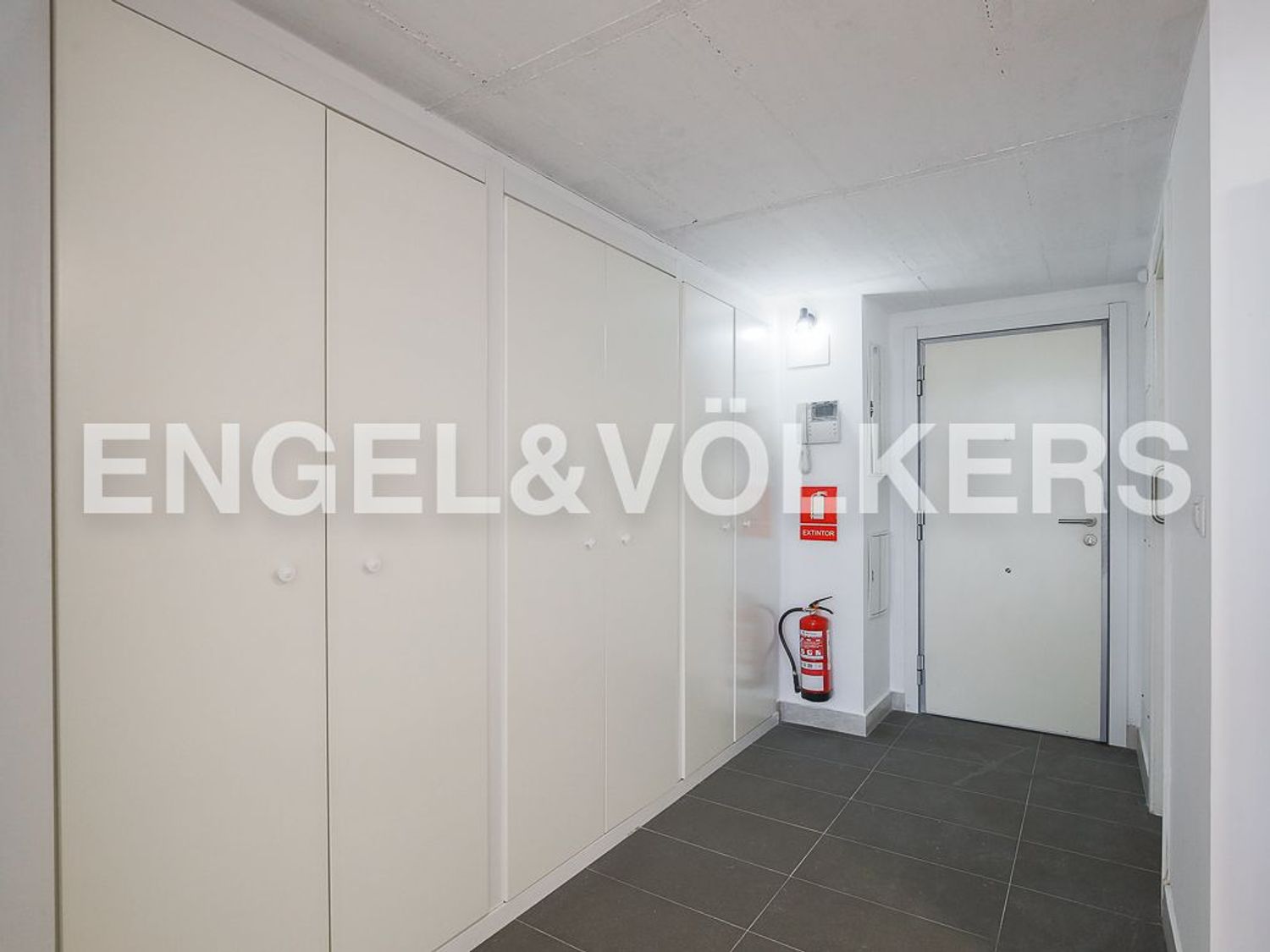 Estudio en Calle de la Creu Roja - Foto 11