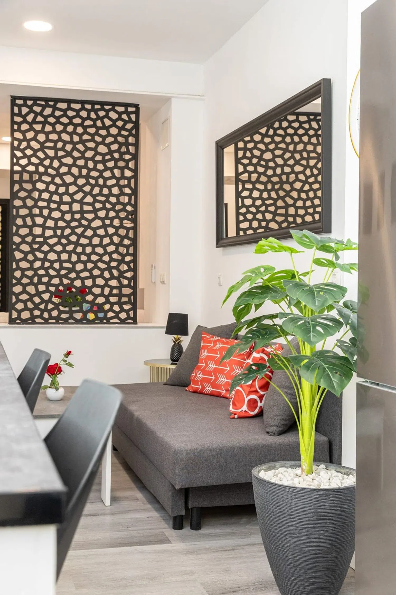 Estudio en calle de Fra Joan de Monzó, 7 - Foto 2