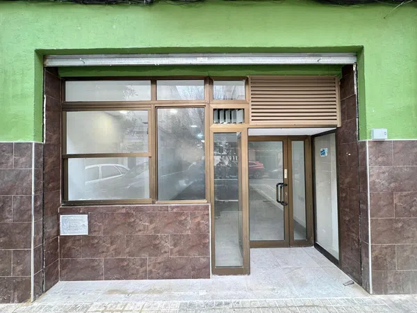 Local en Torrefiel - Foto 1