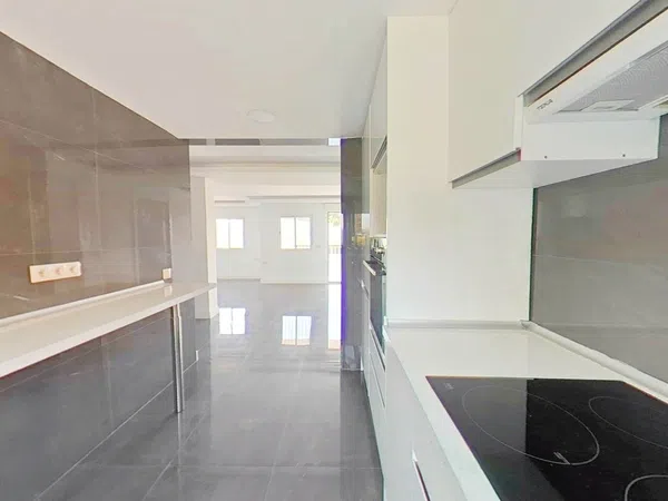 Piso en Barrio La Fontsanta - Foto 30