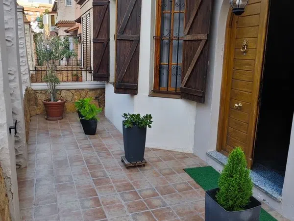Chalet adosado en Calle de Ramon Perellos - Foto 3