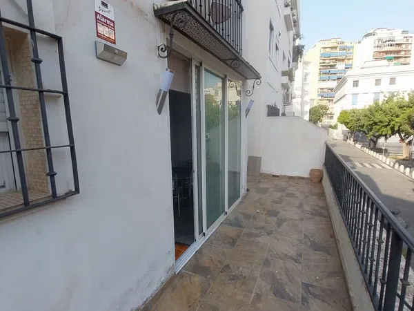 Piso en calle Madre del Buen Consejo, 3 - Foto 1
