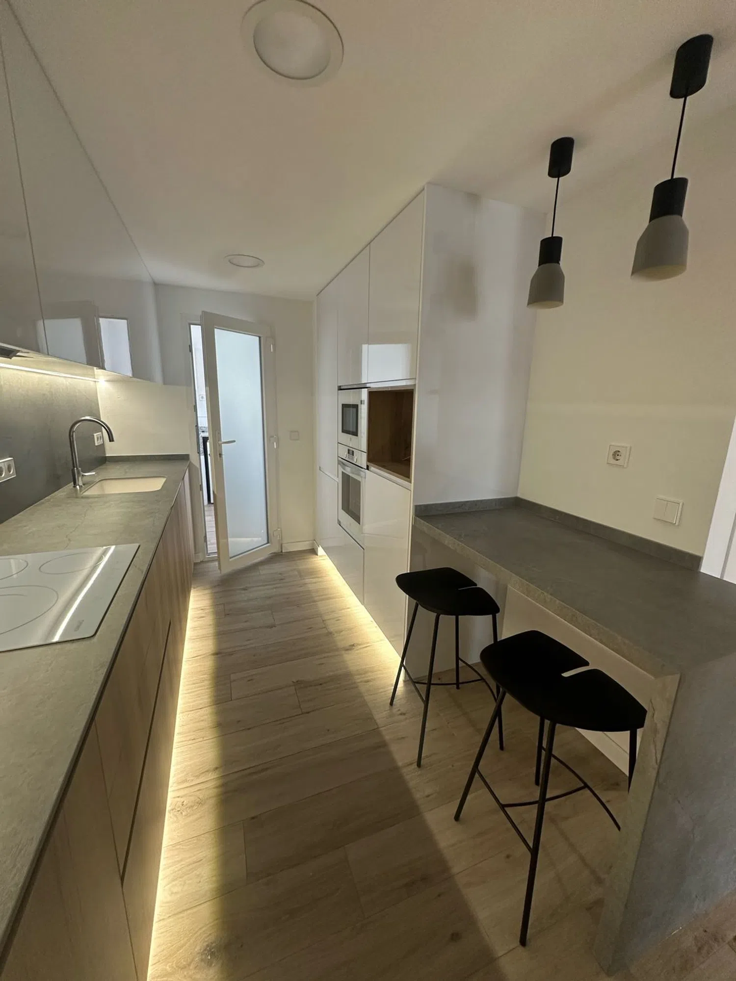 Piso en calle de Fontanars dels Alforins, 44 - Foto 5