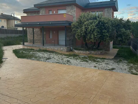 Casa independiente en calle Estanque, 12