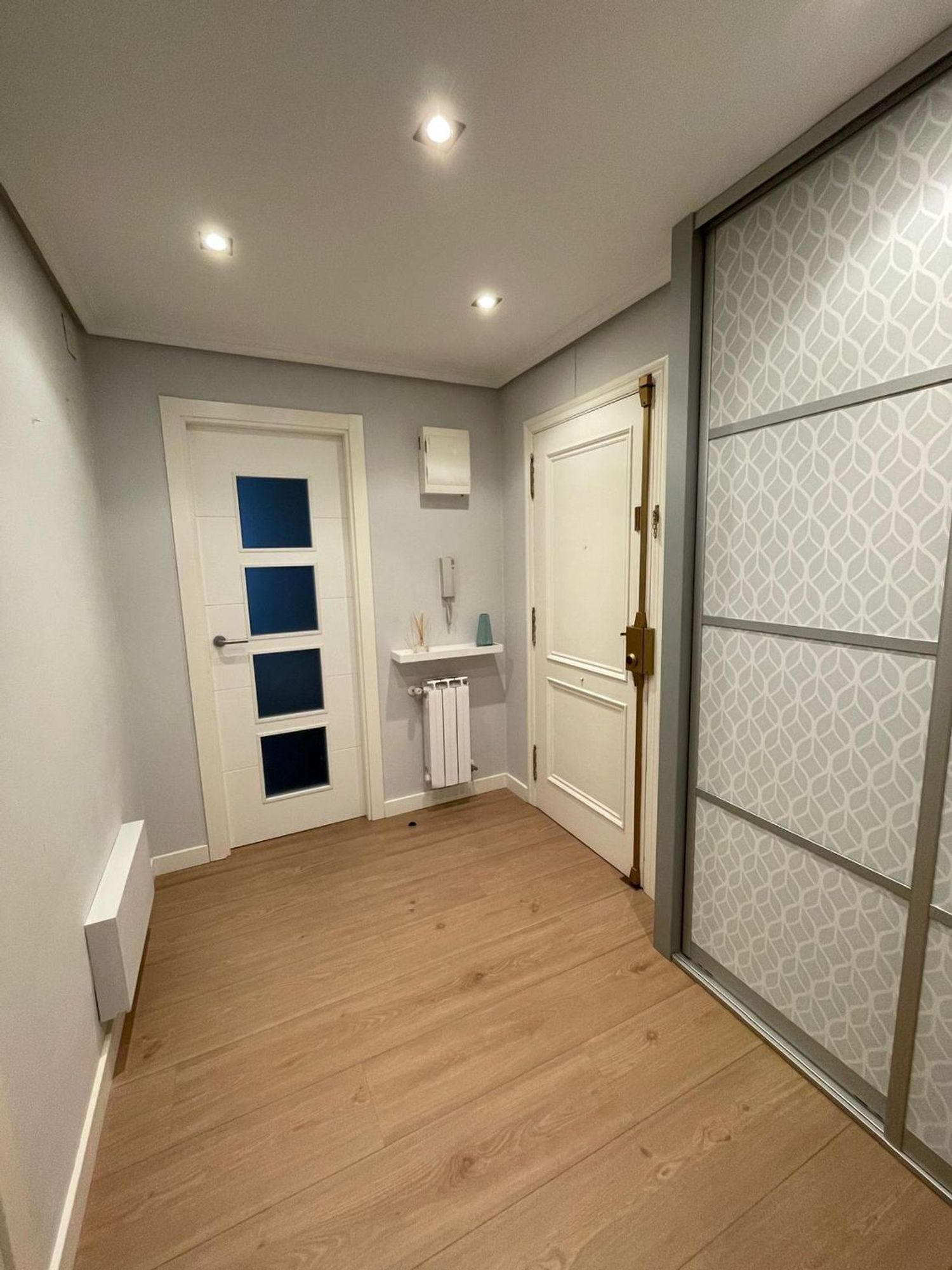 Piso en avenida de los Castros, 51 C - Foto 2