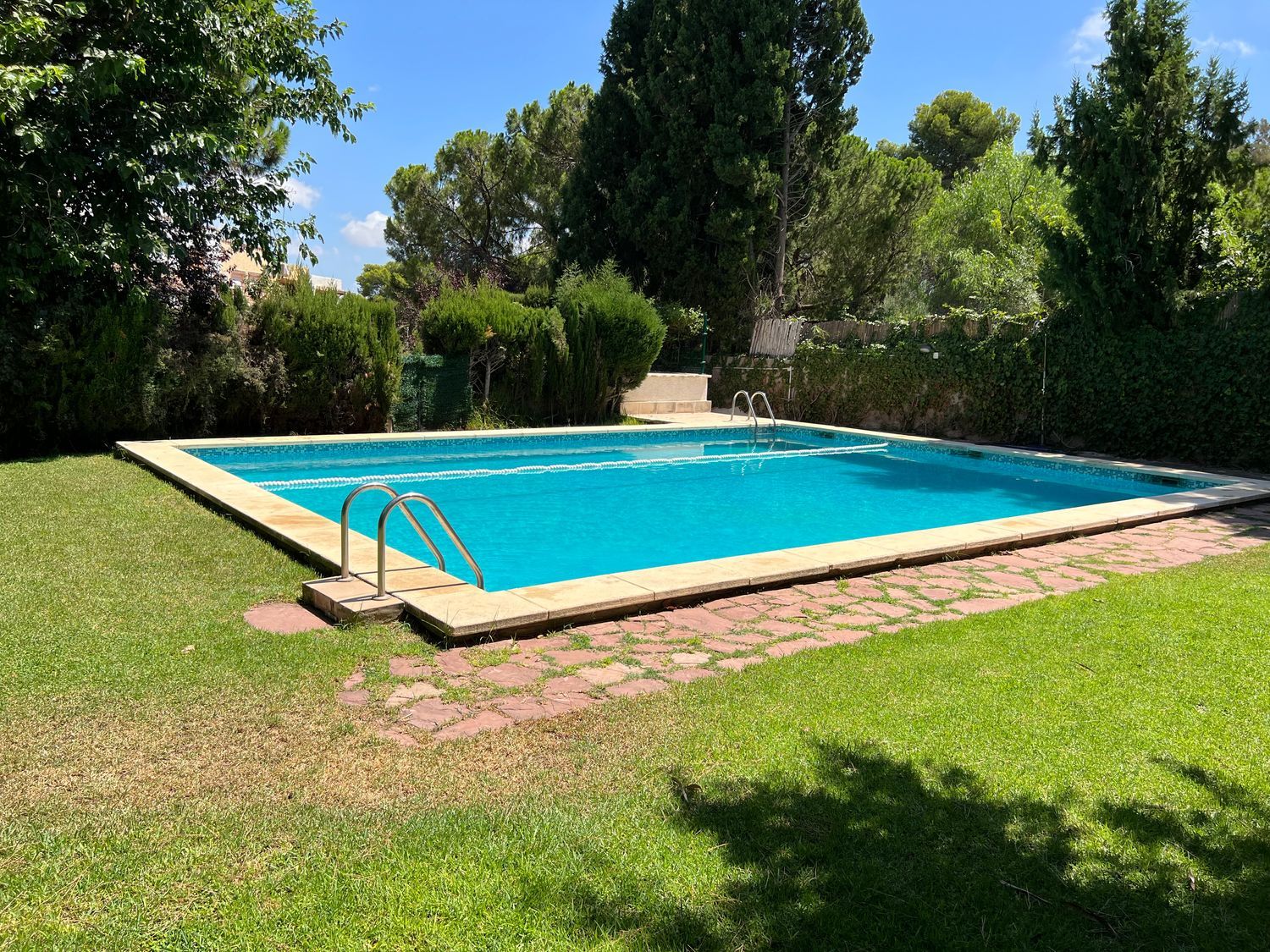 Chalet adosado en calle Joaquín Ugarte, 4 - Foto 2