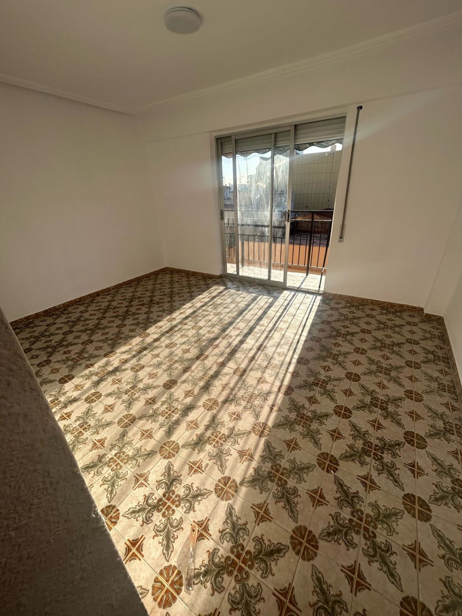 Piso en calle de Sant Francesc de Borja, 22 - Foto 2