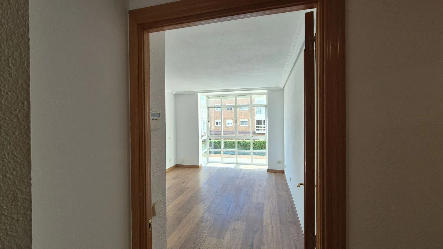 Piso en calle Bahía de Almería, 28 - Foto 3