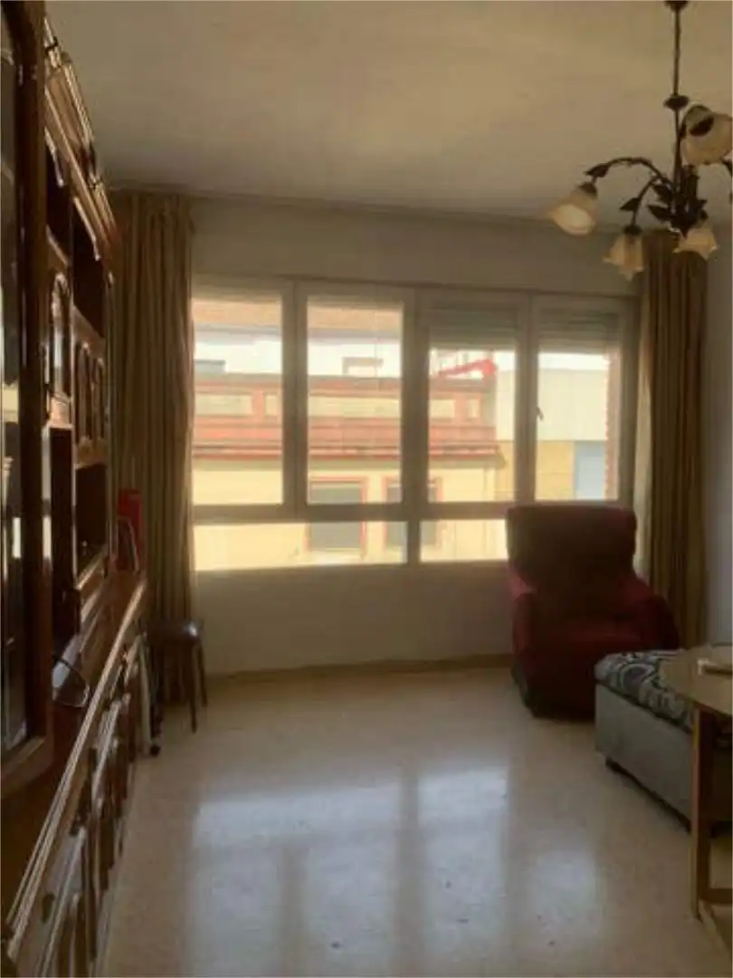 Piso en Ciudad Jardín - Foto 2