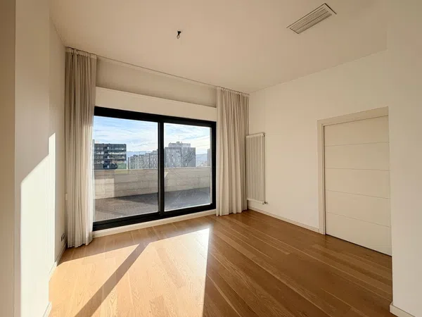 Chalet adosado en calle Leoncio Urabayen, 47 - Foto 5